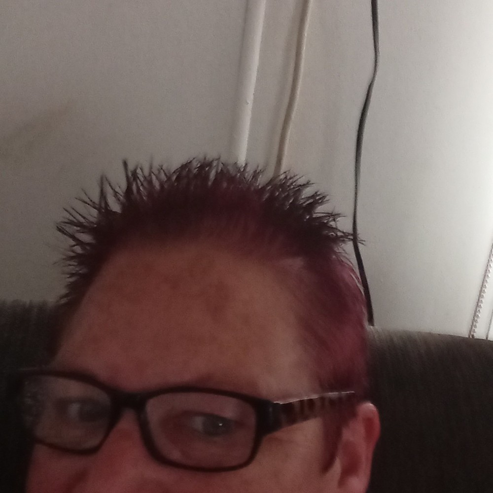 Meet your Posher, Robina